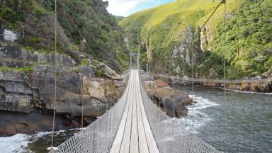 zuid-afrika_oostkaap_tsitsikamma_hangbrug_stormsrivier_b