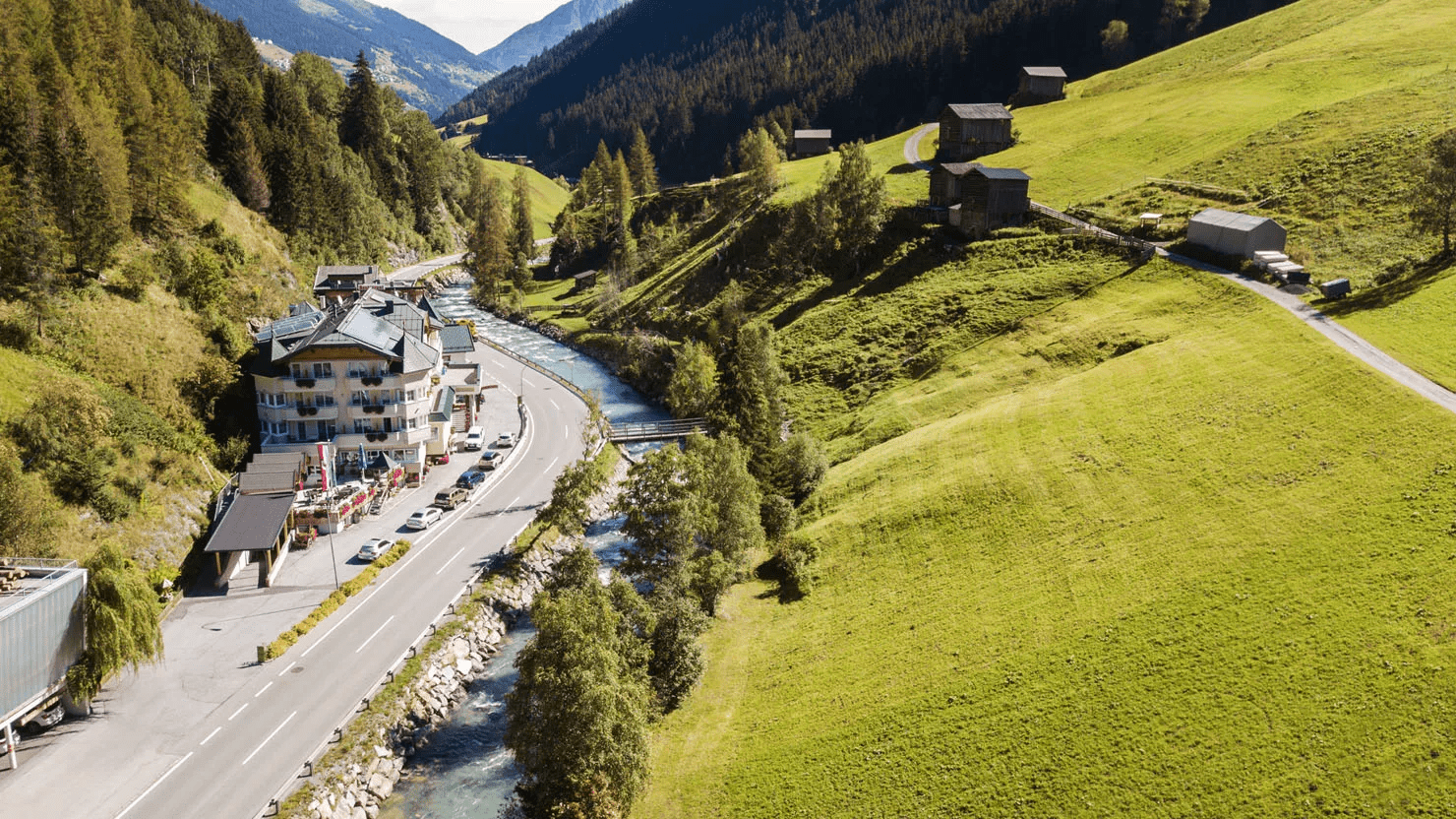8-daagse autovakantie Kappl - Hotel Höllroah 4* afbeelding