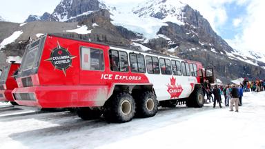 canada_athabasca-gletsjer_ice-explorer_colombia-icefield_f