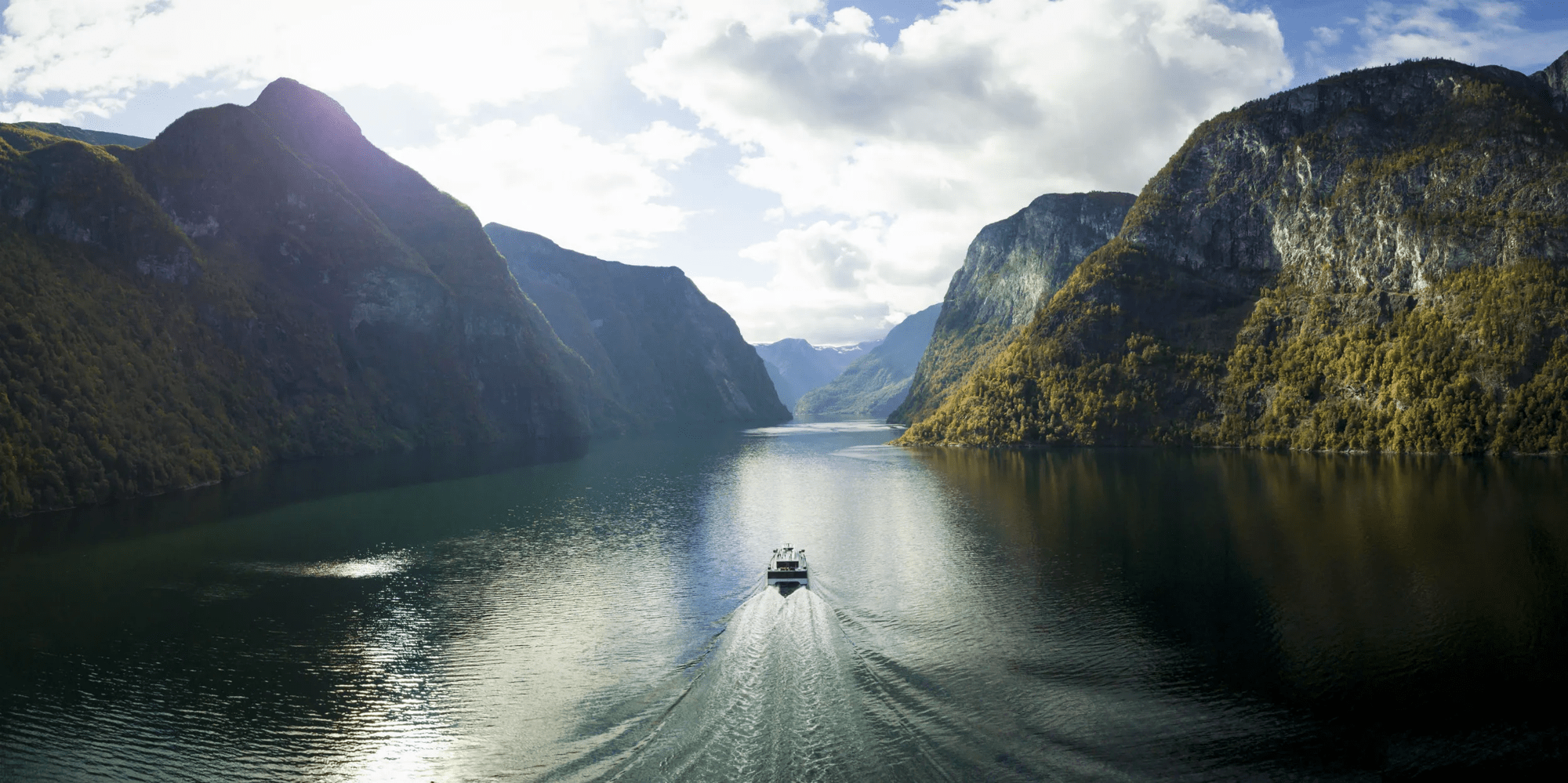8-daagse rondreis Noorwegen per trein en expressboot - fjorden en fjell afbeelding