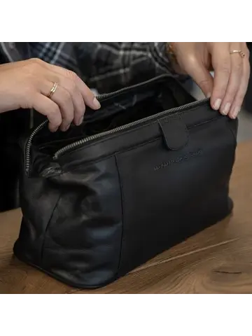 Chesterfield - Vince - Leren toilettas