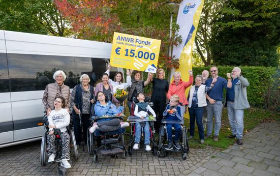 In Zuid-Holland wint Stichting Zomerkind €15000 van het ANWB Fonds