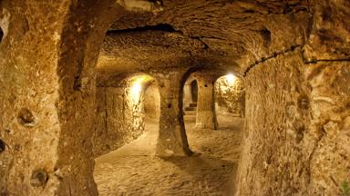 turkije_cappadocie_derinkuyu_grotten_GettyImages-525133059