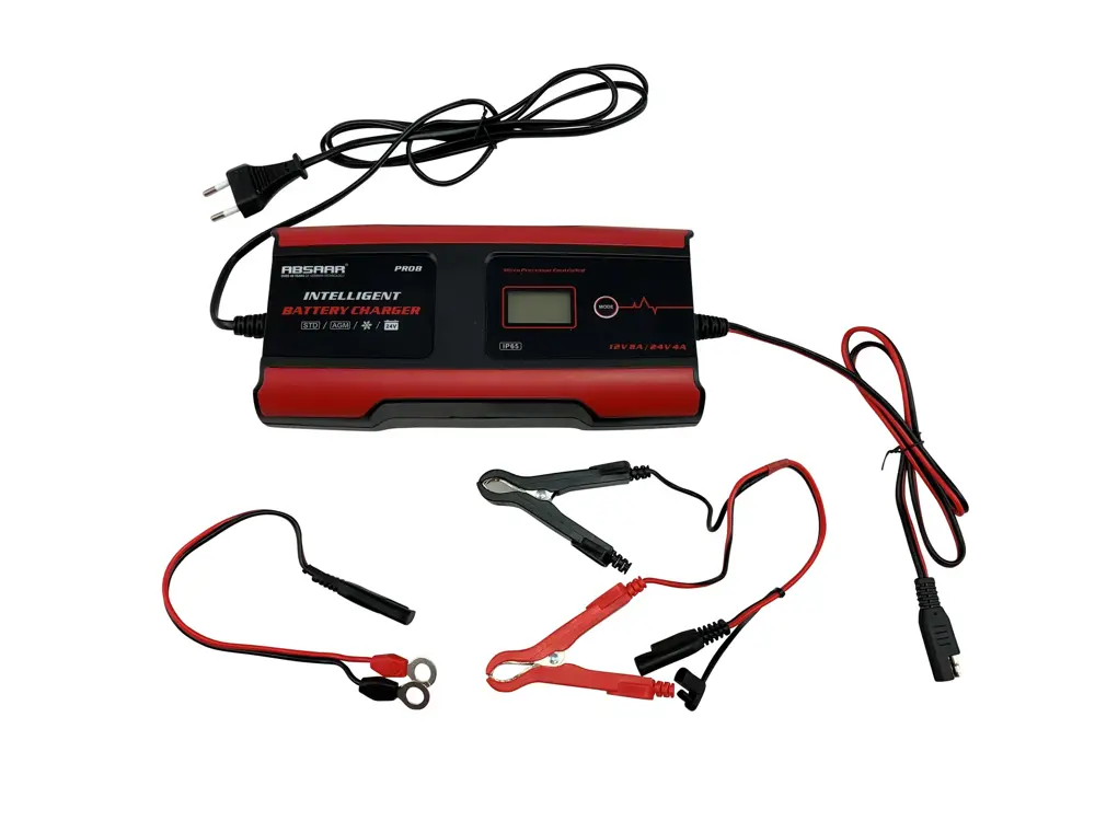 Processor gestuurde acculader 12V/24V 8A