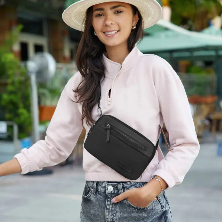 Metro Convertible Crossbody