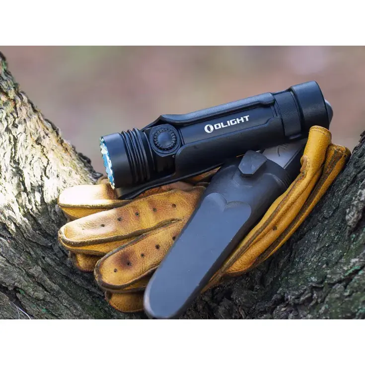 Olight Seeker 4 Pro Zaklamp Matte Black