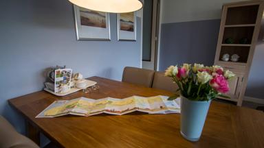 hotel_nederland_friesland_residence-terschelling-wellness-waddenresort_eetkamer_vierpersoons-deluxe-suite