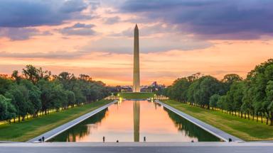 verenigde-staten_washington-dc_national-mall_monument_reflectie_zonsondergang_park_shutterstock