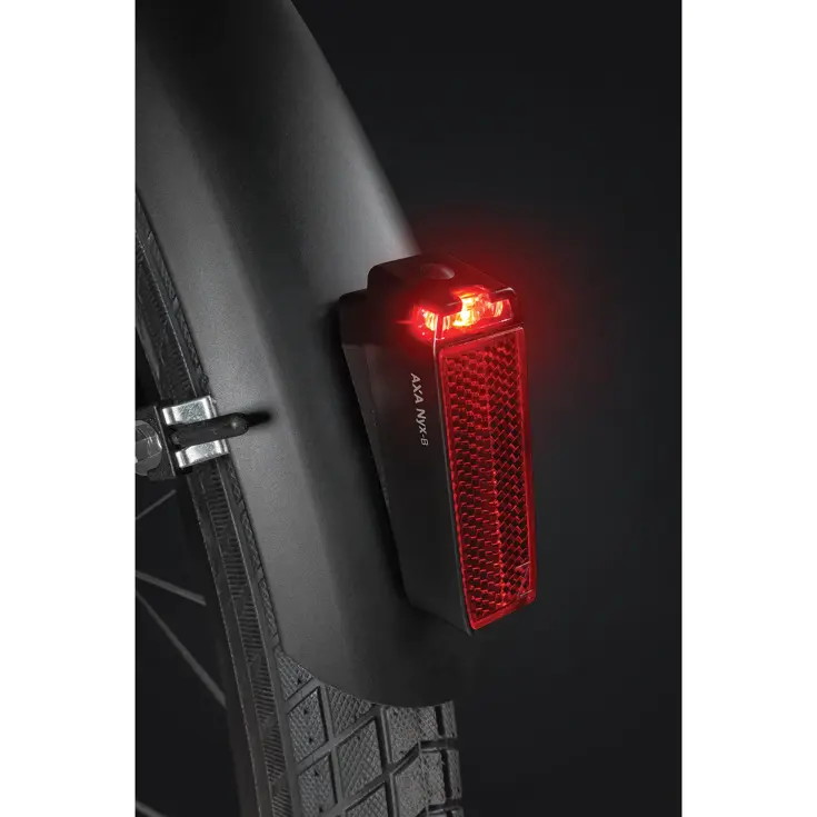 Axa Achterlicht Nyx Batterij Spatbord
