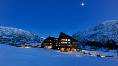 Noorwegen_Vossestrand_Myrkdalen_Mountain_Resort_Exterieur