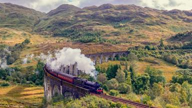 schotland_schotse-hooglanden_glenfinnan-viaduct_jacobite-stoomtrein_harry-potter-trein_getty