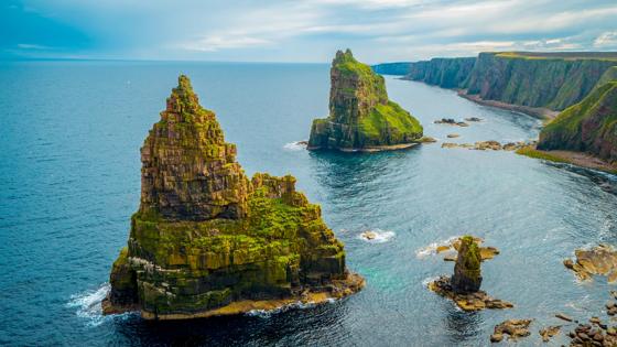 schotland_highlands_john-o-groats_duncasby-head_kliffen_rotseilanden_zee_shutterstock_1689323932