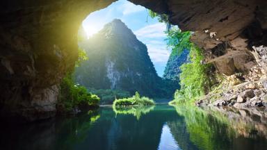 vietnam_ninh-binh_tam-coc_grot_landschap_b.jpg