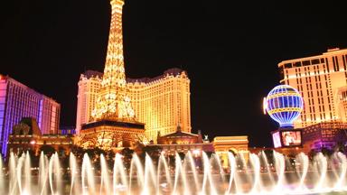 verenigde-staten_nevada_las-vegas_planet-hollywood_eifeltoren_fonteinen_avond_f