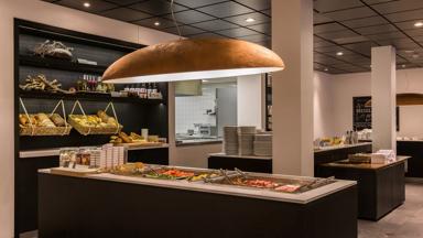 Nederland_Deventer_Postillion_Hotel_Deventer_Buffet