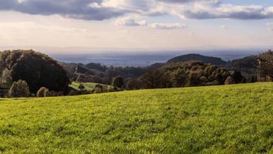 duitsland_baden-wurttemberg_odenwald_panorama_heuvels_bos_uitzicht_pixabay