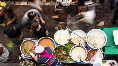thailand_bangkok_streetfood_shutterstock_629916698.jpg