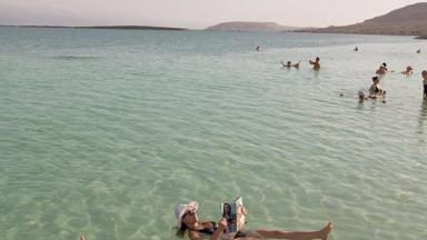 israel_zuid_dode- zee_drijven_stel_a.jpg