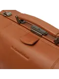 Chesterfield -Texel - Leren reistas 23L