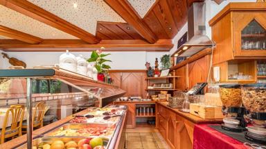 Oostenrijk_Oberau_Alpenhotel_Wildschönau_Ontbijtbuffet