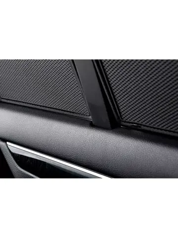 Toyota Corolla (E21) Touring Sports 2019 - Zonneschermen achterportieren - Car Shades