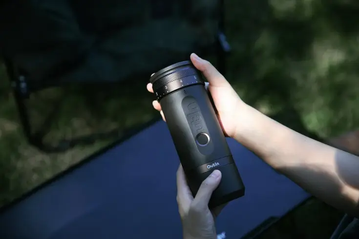 OutIn - Fino Draagbare Elektrische Koffiemolen