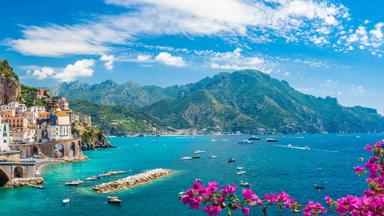 italie_amalfikust_atrani_vakantie-amalfikust_atrani-dorp_shutterstock