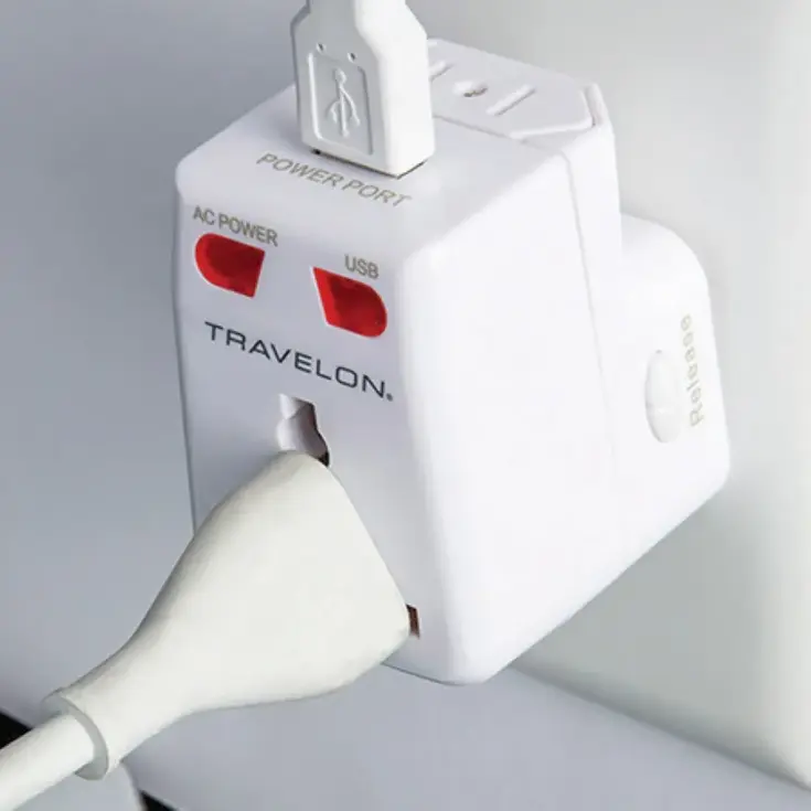 Universele Reisadapter met USB-Poorten