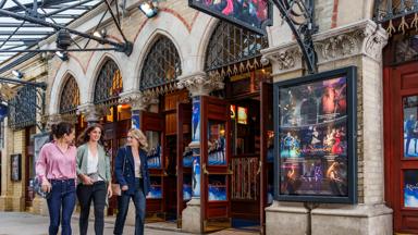 Ierland-Dublin-city-Gaiety-Theatre-King-Street