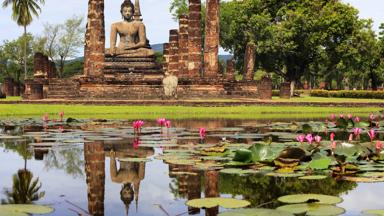 thailand_sukothai_historical-park_boedhabeeld_b