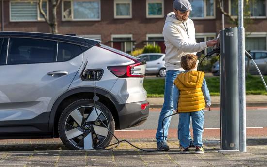 ANWB introduceert Auto-stopfunctie tegen onredelijk hoge blokkeertarieven