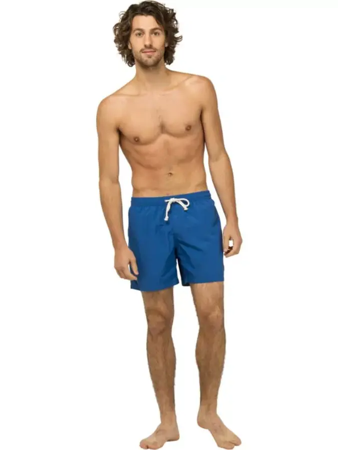 Protest short men Fast