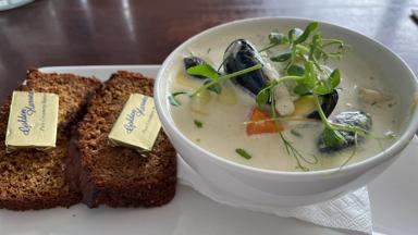 ierland-seafood-chowder-ierse-vissoep-copyright-joost