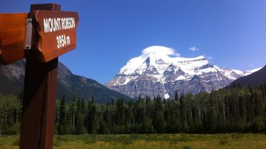 canada_british-columbia_mount-robson_berg_rocky-mountans_f