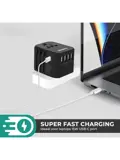 Universele wereldstekker met USB-poorten
