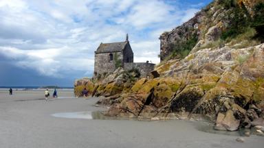 Frankrijk_Baguer_Pican_Camping_Huttopia_Baie_Du_Mont_St_Michel_Eb