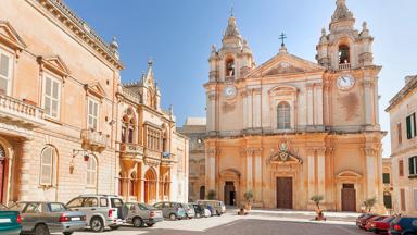 malta_mdina_st-paul-kathedraal_shutterstock