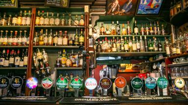 ierland_county-galway_galway-city_bar_pub_tourism_ireland