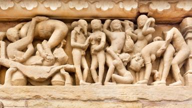india_khajuraho_detail-erotische-tempel_b