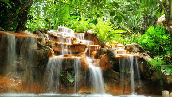 costa-rica_algemeen_hotsprings_bronnen_waterval_b.jpg