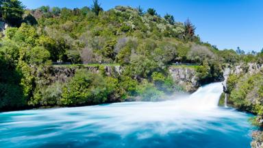 nieuw-zeeland_taupo_huka-falls_waterval_b