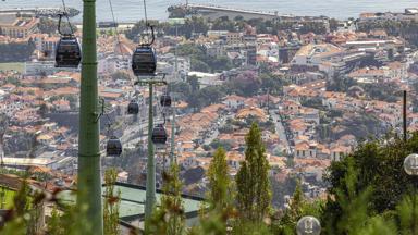 portugal_madeira_funchal_stad_kabelbaan_uitzicht_luchtfoto_pixabay