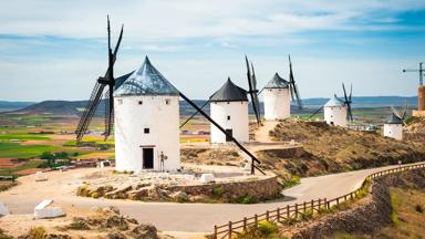 spanje_castilie-la-mancha_toledo_windmolens_don-quichote_shutterstock_200305439