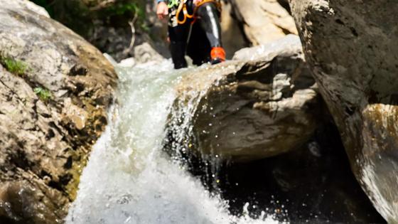 actief_frankrijk_alpen_eygliers_camping-domaine-des-iscles_buffel-outdoor_alpinisme_canyoning_c (1)