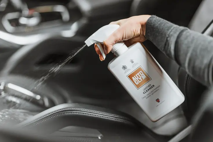 pH-neutrale leerreiniger voor autobekleding 500ml
