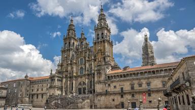 spanje_galicie_santiago-de-compostela_kathedraal_shutterstock_259625885