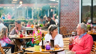 hotel_nederland_winterswijk-miste_vakantiepark-de-twee-bruggen_terras