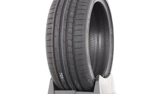 Dunlop Sport Maxx RT2