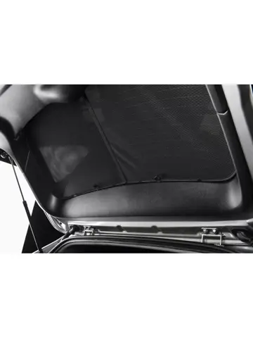 Audi A8 Sedan 1994-2002 - Zonneschermen - Car Shades