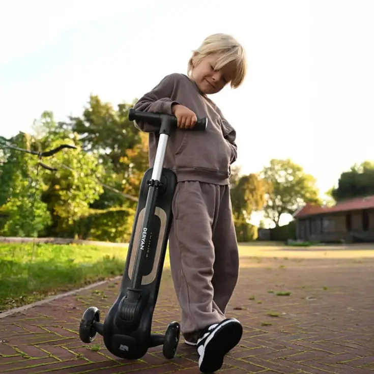 Harvey Kinderstep step - 3 wielen met LED lichten